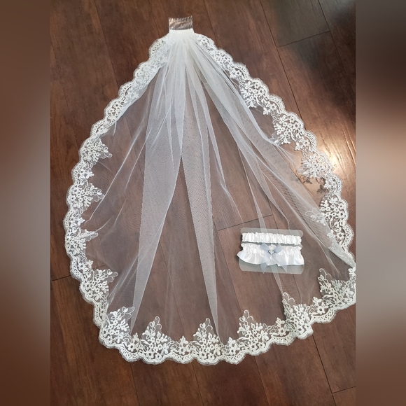 NWT JJ'S HOUSE Wedding dress size 12 - Picture 8 of 15